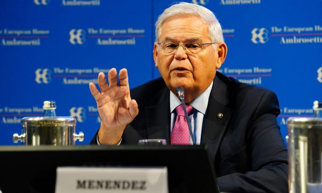 Μπομπ Μενέντεζ: Πλησιάζει η ώρα της ετυμηγορίας για τον Αμερικανό γερουσιαστή