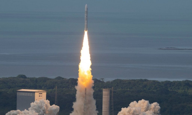 Η Ευρώπη «επιστρέφει» στο Διάστημα με τον νέο πύραυλο Ariane 6