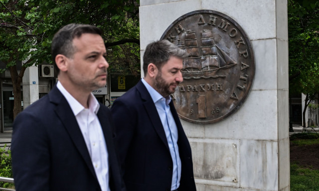 Ανδρουλάκης κατά Δούκα: Δεν υπάρχουν μάγια - Οι χαμένοι να μείνουν στο ΠΑΣΟΚ