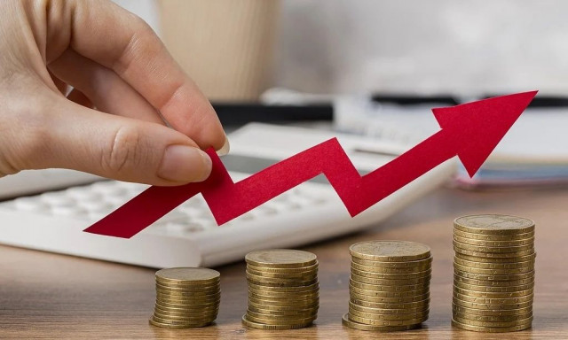 Κομισιόν: Ανοίγει ο δρόμος για μέτρα στήριξης καταναλωτών