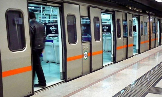 Απάτη με πλαστά εισιτήρια για Μετρό και λεωφορεία - Τι πρέπει να προσέχετε