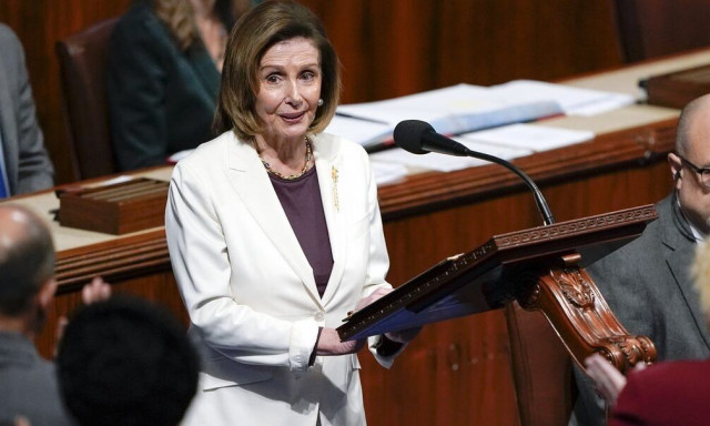 ΗΠΑ: H Πελόζι στριμώχνει τον Μπάιντεν - «Αποφάσισε γρήγορα, ο χρόνος πιέζει»