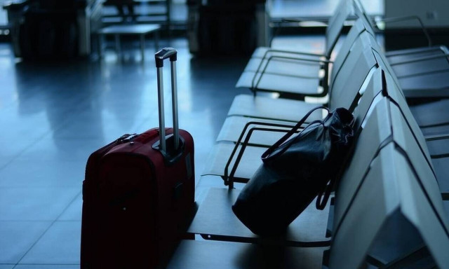 Μύκονος: Εντοπίστηκε «ορφανή» βαλίτσα με ναρκωτικά - Δύο συλλήψεις