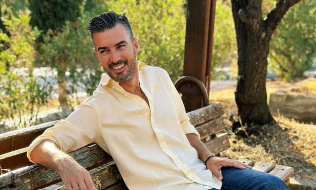 Γιάννης Τσιμιτσέλης: Ακυρώθηκε η παράσταση «Για μια ζωή» - Ο λόγος