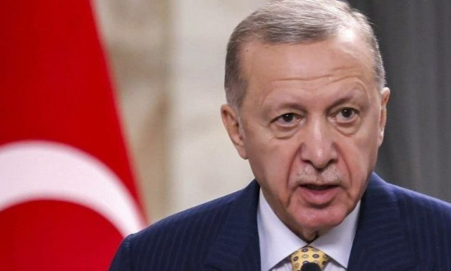 Ερντογάν: Να αρθούν οι περιορισμοί στο εμπόριο αμυντικής βιομηχανίας - Ενοχλημένος με Γερμανία