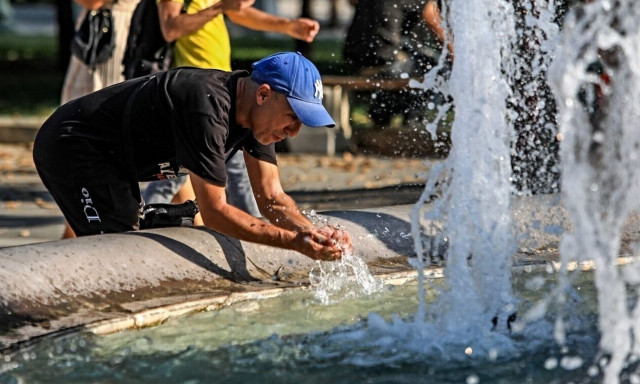 Καιρός: Η πρόβλεψη Αρναούτογλου για τις επόμενες ημέρες - Καμίνι... διαρκείας η Ελλάδα