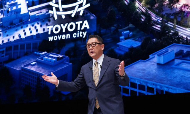 Με πόσα αμείβεται ο Akio Toyoda;