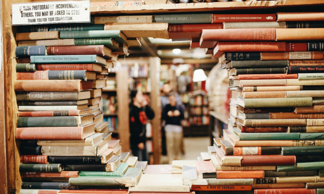 Voucher βιβλίων ΔΥΠΑ: Μέχρι 19 Αυγούστου οι αιτήσεις - Ποιοι είναι οι δικαιούχοι