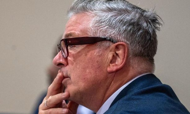 Άλεκ Μπάλντουιν: Η πρώτη αντίδραση μετά την απόφαση του δικαστηρίου - Τι λέει η άλλη πλευρά