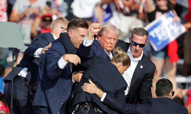 Τραμπ σε Κένεντι Τζούνιορ για την απόπειρα δολοφονίας: «Η σφαίρα ήταν σαν μεγάλο κουνούπι»