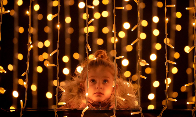 Τιμολόγια ρεύματος: Έκτακτη σύσκεψη για τα μέτρα στήριξης των νοικοκυριών