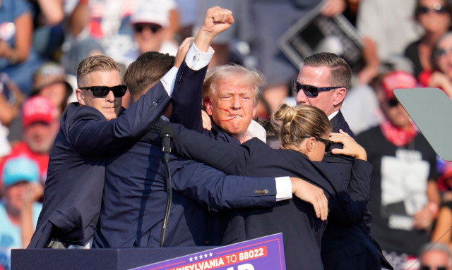 Γιατί έσκισε και ξαναέγραψε την ομιλία του ο Τραμπ - Άρχισε το Συνέδριο των Ρεπουμπλικανών