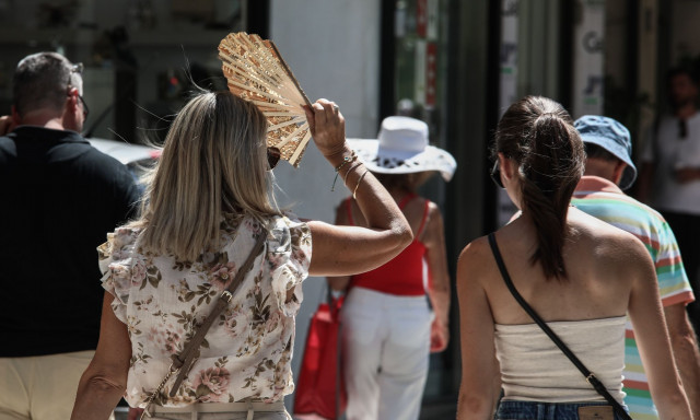 Καιρός: Αυτές είναι οι περιοχές που θα «ψηθούν» με 42άρια - Έκτακτο δελτίο επιδείνωσης από την ΕΜΥ