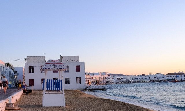 Daily Mail: Το εστιατόριο στη Μύκονο με τις «τρελές τιμές»