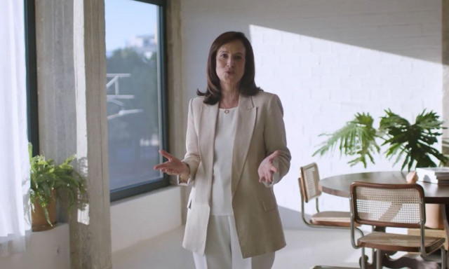 Εκλογές ΠΑΣΟΚ: Η Άννα Διαμαντοπούλου ανακοίνωσε την υποψηφιότητά της για την προεδρία