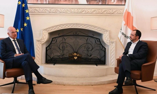 Ποια ήταν η ιδιαίτερη τιμή που επιφύλαξε ο Χριστοδουλίδης στον Νίκο Δένδια