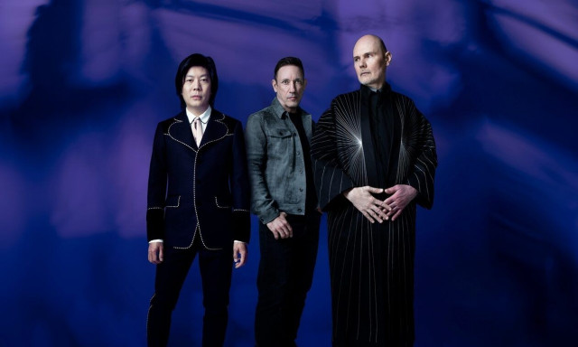 Smashing Pumpkins: Ζωντανά σήμερα Τρίτη στο Στάδιο Ειρήνης και Φιλίας