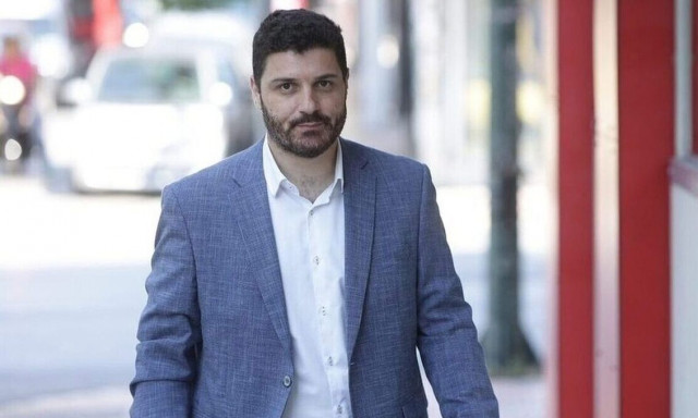 Τεμπονέρας για Πολάκη: «Γλωσσικό ολίσθημα - Άστοχη διατύπωση»