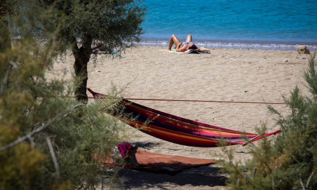Καιρός - Κολυδάς: Πότε θα υποχωρήσουν οι υψηλές θερμοκρασίες - Τι είναι το...μπλε που πλησιάζει
