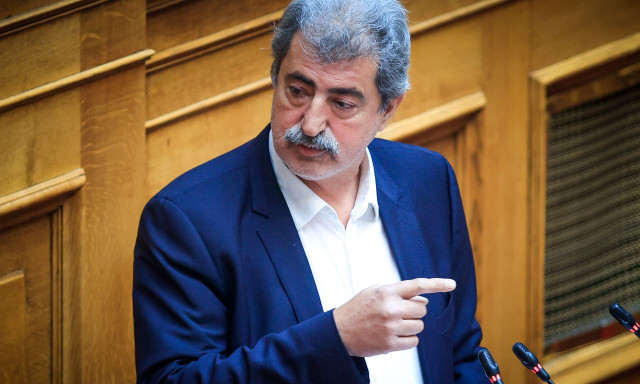 Νέες αθλιότητες Πολάκη: Πώς προσπαθεί να πείσει ότι είχε δίκιο για το «βούλωστο» στη Συρεγγέλα