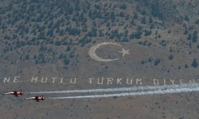 Τουρκικά ΜΜΕ: Φιάσκο του AKP - Καζακστάν, Τουρκμενιστάν Ουζμπεκιστάν «πούλησαν» το ψευδοκράτος