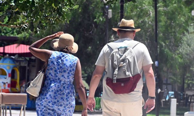 Copernicus: Πιθανό το 2024 να είναι η πιο θερμή χρονιά στα παγκόσμια χρονικά