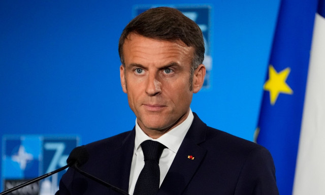 Γαλλία: Κόλπο γκρόσο Μακρόν την τελευταία στιγμή