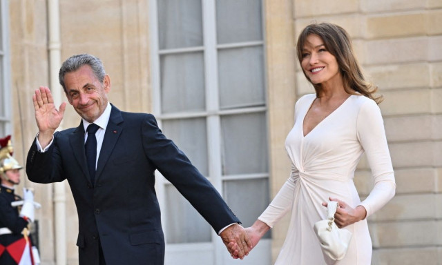 Νικολά Σαρκοζί και Κάρλα Μπρούνι και πάλι στην Ελλάδα για διακοπές