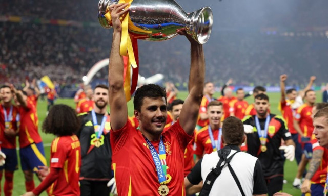 Πειθαρχική έρευνα της UEFA κατά Ισπανών διεθνών για το Γιβραλτάρ