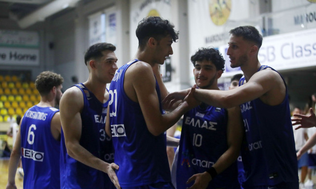 Αθλητικές μεταδόσεις: Πού θα δείτε τους ημιτελικούς Ελλάδα - Γαλλία και Τσιτσιπά στο Γκστάαντ