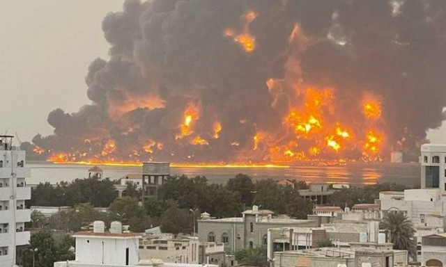 Υεμένη: Ισραηλινοί βομβάρδισαν εγκαταστάσεις των Χούθι