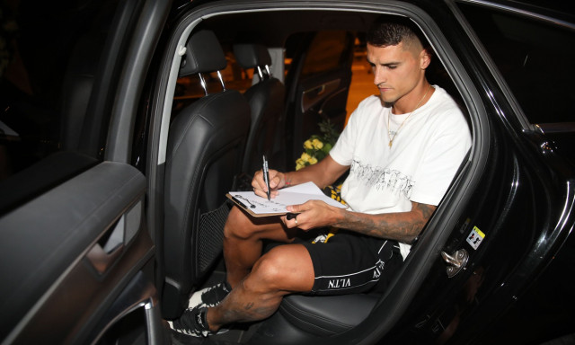 «Αμόκ για τον παικταρά» στην ΑΕΚ, «Αχώριστοι» σε Ολυμπιακό: Τα πρωτοσέλιδα των αθλητικών εφημερίδων