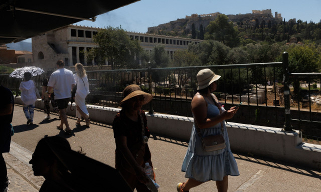 Το… καυτό «δεκατριάρι» του καιρού στη χώρα – Πού «χτύπησε» 42άρι η θερμοκρασία