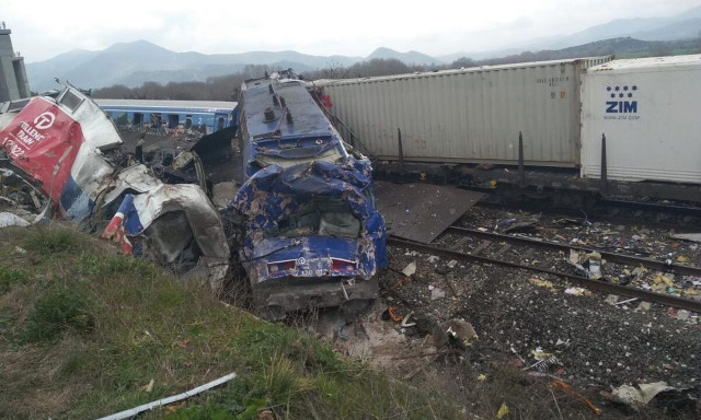 Δυστύχημα στα Τέμπη: «Βόμβα» Πλακιά - «Τα οστά που βρέθηκαν στο Κουλούρι ανήκαν στα παιδιά μου»