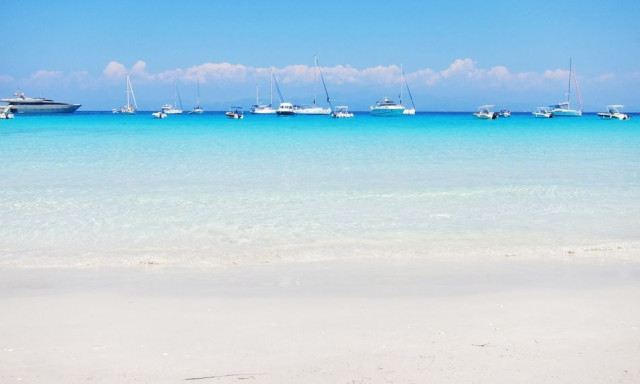 Αυτή είναι η ελληνική παραλία που είναι στη λίστα με τις καλύτερες του πλανήτη