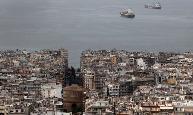 Θεσσαλονίκη: Στο «κόκκινο» ο κορονοϊός - «Τέτοια απότομη αύξηση είχε καιρό να παρατηρηθεί»