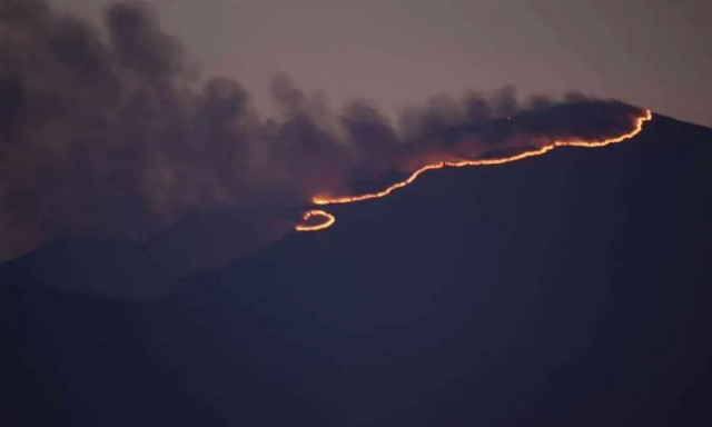 Δράμα: Για έκτη μέρα μαίνεται η πυρκαγιά στο όρος Φαλακρό – Ενισχύονται οι πυροσβεστικές δυνάμεις