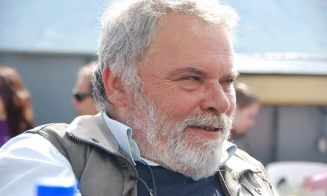 Πέθανε ο γνωστός αρχαιολόγος Μιχάλης Ανδριανάκης