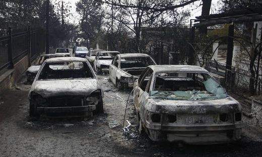 Εγκαυματίας στο Μάτι: «Έβλεπα το χέρι μου να λιώνει σαν το κερί»