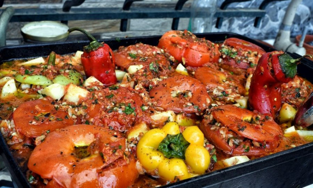 Μεσογειακή διατροφή: Πολύτιμη για την υγεία παιδιών των εφήβων