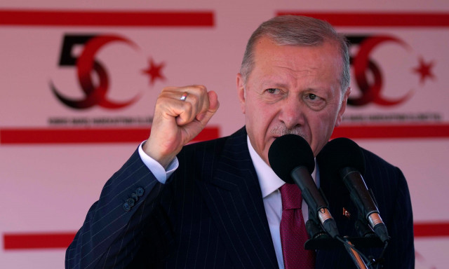 Τραβάει το σχοινί και το τουρκικό ΥΠΕΞ: «Τουρκική η μειονότητα στη Δυτική Θράκη»