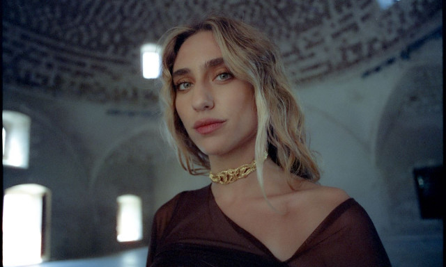 Αλκμήνη: Εκκίνηση στη δισκογραφία με το Θρακιώτικο «Να’ μαν πουλί»