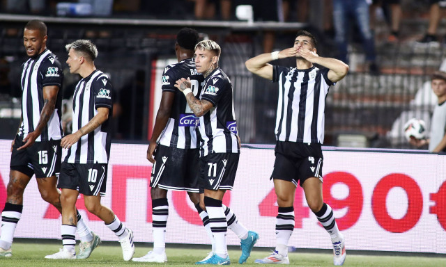 ΠΑΟΚ – Μπάνια Λούκα 3-2: Οι στόπερ του έδωσαν προβάδισμα