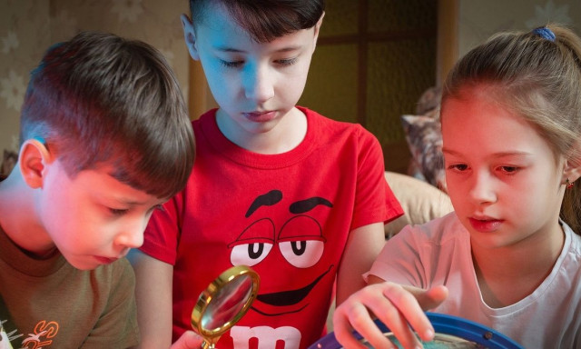 Δημογραφικό: Η χώρα γερνά - Εξισώνονται οι τρίτεκνοι με τους πολύτεκνους