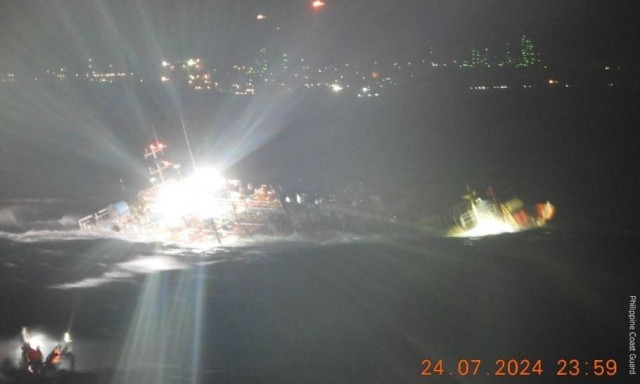 Φιλιππίνες: Βυθίστηκε δεξανεμόπλοιο με 1,4 εκατ. λίτρα πετρελαίου- Πετρελαιοκηλίδα απειλεί τη Μανίλα