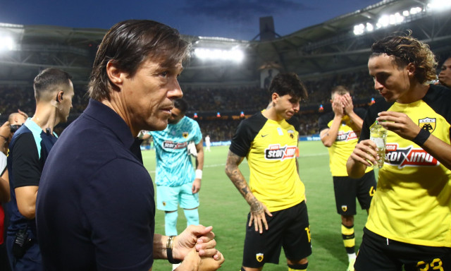 ΑΕΚ: «Γκάζια» Αλμέιδα σε παίκτες για το χαλάρωμα με Ίντερ Ντ’ Εσκάλδες - Η αντίδρασή τους