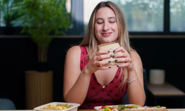 Power bites: Πώς τα πιο απλά υλικά μπορούν να συνθέσουν γεύματα που χαρίζουν ενέργεια και γεύση