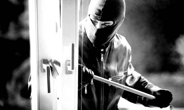 Θύμα διάρρηξης έπεσε γνωστός επιχειρηματίας στη Μύκονο - Του πήραν μέχρι και τις βέρες