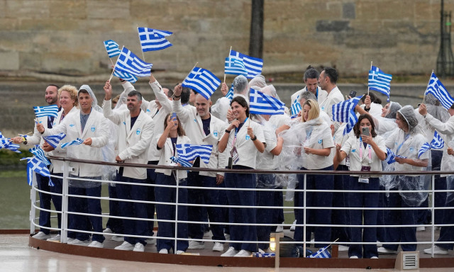 Ολυμπιακοί Αγώνες 2024: Όσα δεν έδειξαν οι κάμερες, τα έδειξε ο Καραλής στο TikTok