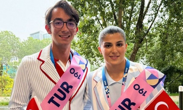 Το φυσάνε και δεν κρυώνει στην Τουρκία με τις γαλανόλευκες εμφανίσεις της Ολυμπιακής ομάδας τους